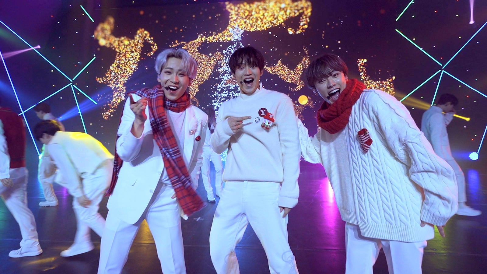 JO1／「JO1 1st Live Streaming Concert『STARLIGHT』」（C）LAPONE ENTERTAINMENT