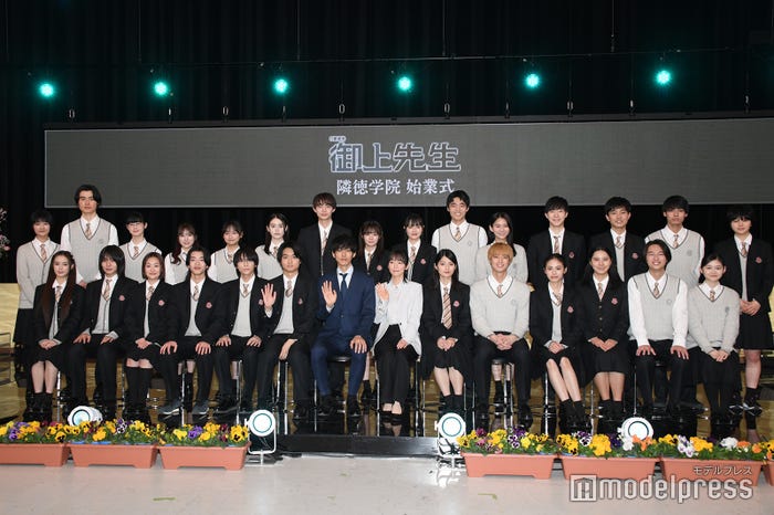 (後列左から)芹澤雛梨、藤本一輝、野内まる、矢吹奈子、影山優佳、高石あかり、豊田裕大、吉柳咲良、上坂樹里、八村倫太郎、永瀬莉子、高石あかり、今井柊斗、山田健人、唐木俊輔、白倉碧空(前列左から)大塚萌香、渡辺色、西本まりん、森愁斗、山下幸輝、奥平大兼、松坂桃李、吉岡里帆、蒔田彩珠、夏生大湖、安斉星来、花岡すみれ、青山凌大、鈴川紗由(C)モデルプレス
