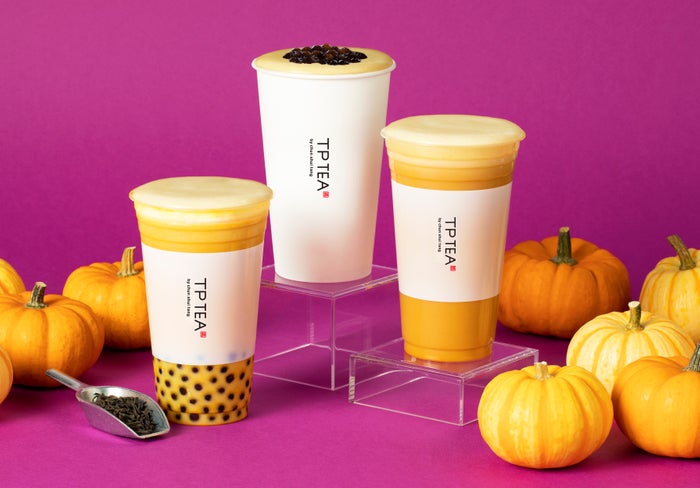 TP TEA「タピオカパンプキンラテ」芳醇ミルクティーにかぼちゃフォームをトッピング