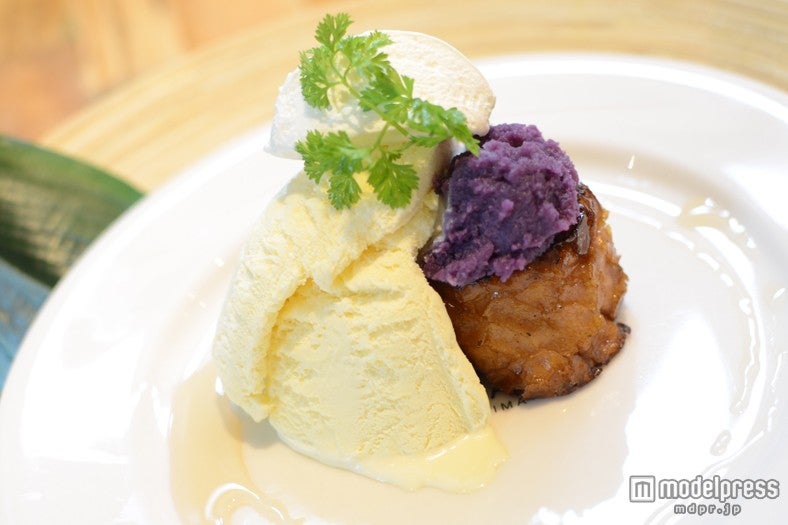鎌倉限定の「紫いもと甘栗シロップのフレンチトースト」￥1，290（税抜き）