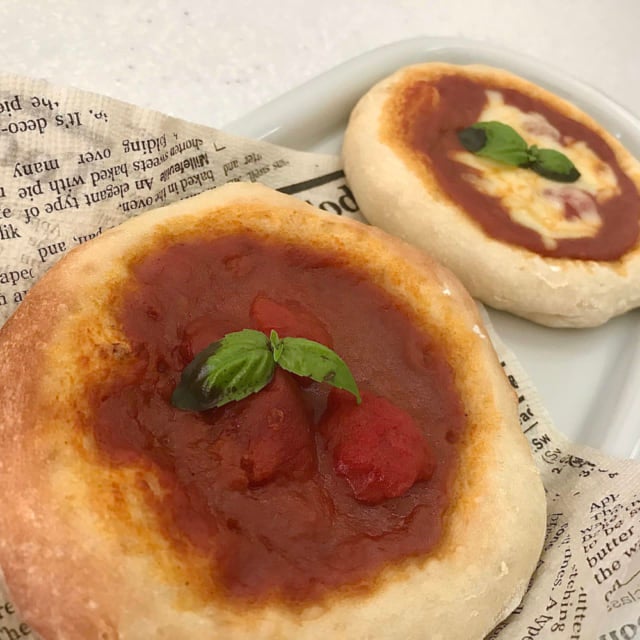 カルディのトマトカレーのピザ風アレンジレシピ