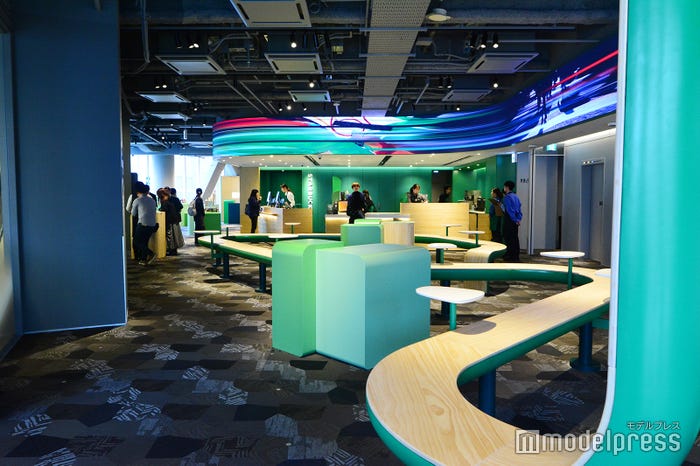 スターバックス コーヒー SHIBUYA TSUTAYA(C)モデルプレス