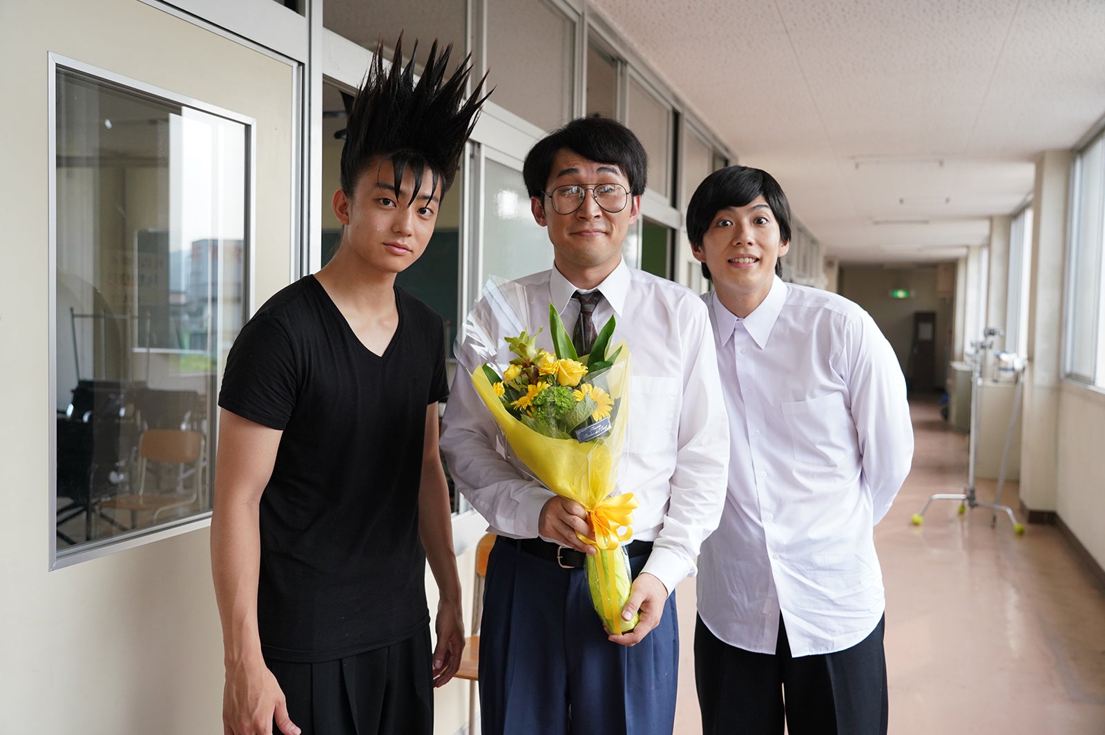 （左から）伊藤健太郎、じろう、賀来賢人（C）日本テレビ