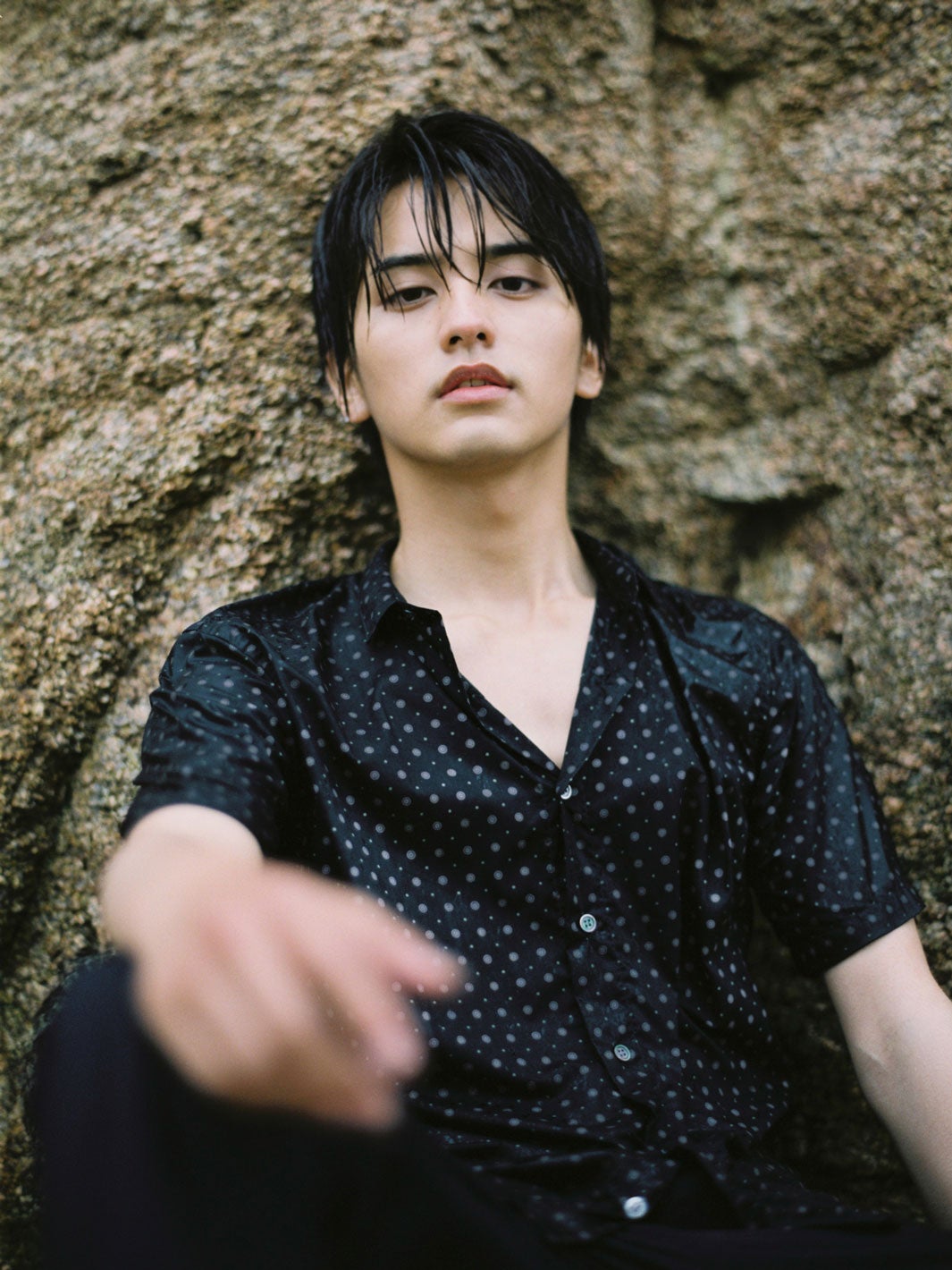 瀬戸利樹ファースト写真集『SETOGRAPH』／発行：ホーム社　発売：集英社／撮影：濱田英明