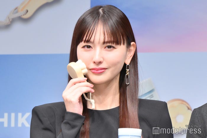 鈴木えみ(C)モデルプレス