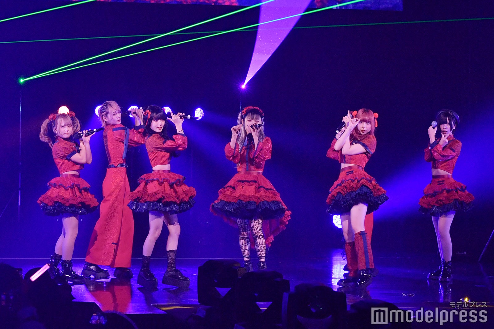 AVAM（C）モデルプレス