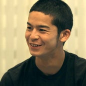 テラスハウスの女子大生 男子のベッドに潜り抱きつく 告白へ モデルプレス テラスハウスの女子大生 男子のベッドに潜り抱きつく 告白へ モデルプレス