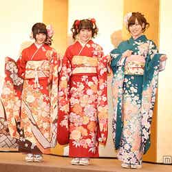 HKT48（左から）山田麻莉奈、多田愛佳、坂口理子