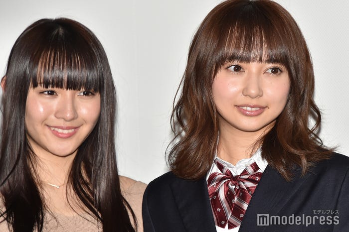 浅川梨奈、小宮有紗 (C)モデルプレス