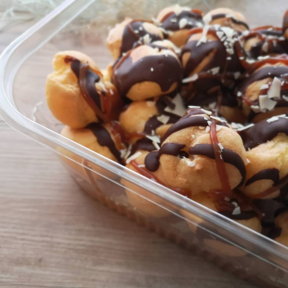 プロフィットロールデザート