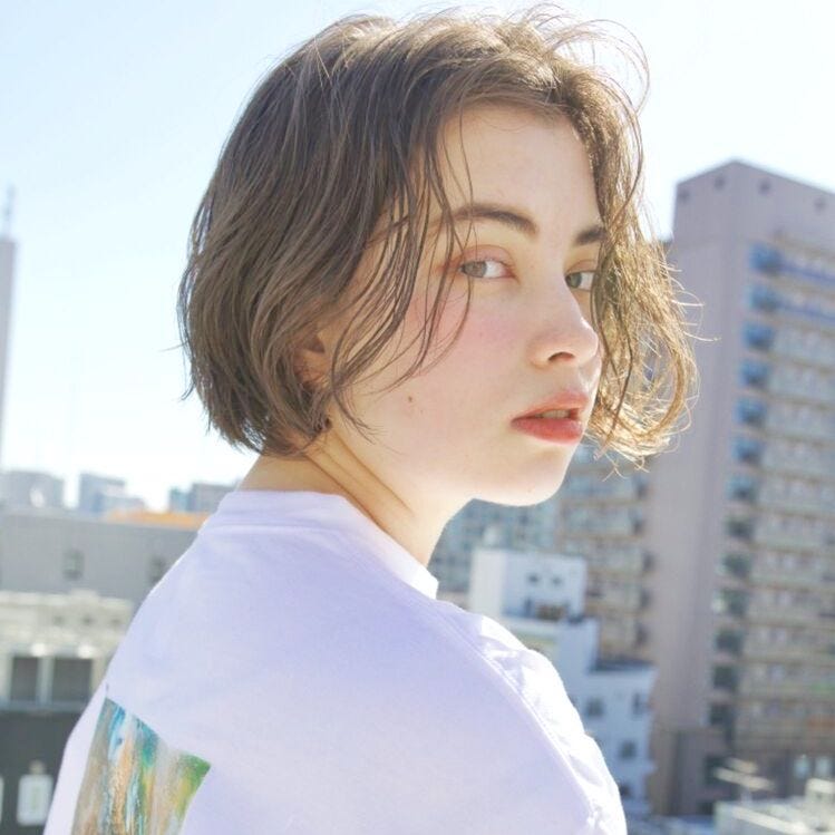 ショートにおすすめの秋らしいヘアカラー特集 21 トレンドのおしゃれな髪色 モデルプレス ショートにおすすめの秋らしいヘアカラー特集 21 トレンドのおしゃれな髪色 モデルプレス