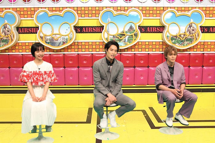 (左から)山之内すず、鈴木伸之、眞栄田郷敦(C)フジテレビ