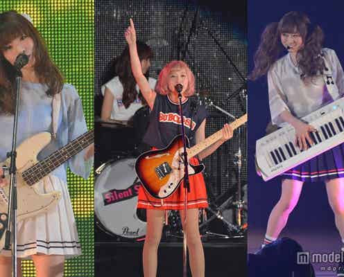 読モバンドSilent Siren、キュート&パワフルなパフォーマンスで「GirlsAward」を盛り上げる