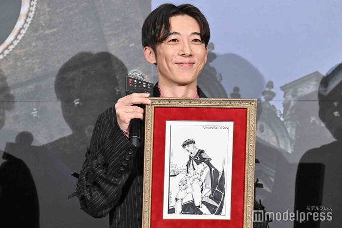 高橋一生(C)モデルプレス