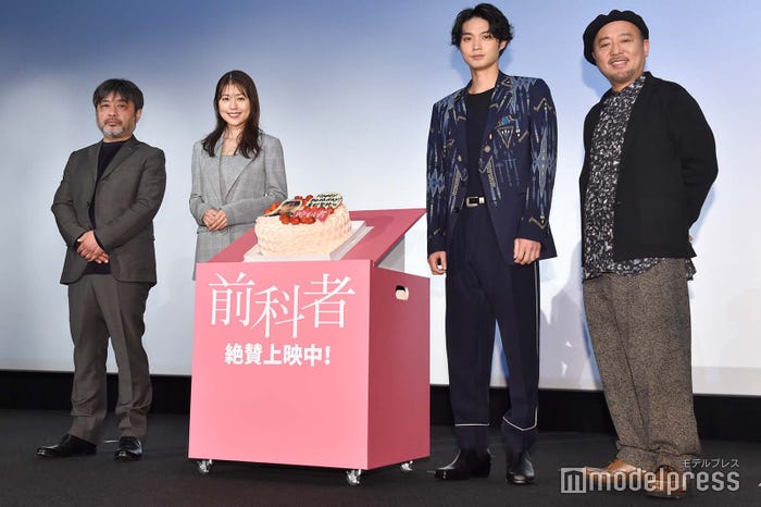 岸善幸監督、有村架純、磯村勇斗、マキタスポーツ (C)モデルプレス