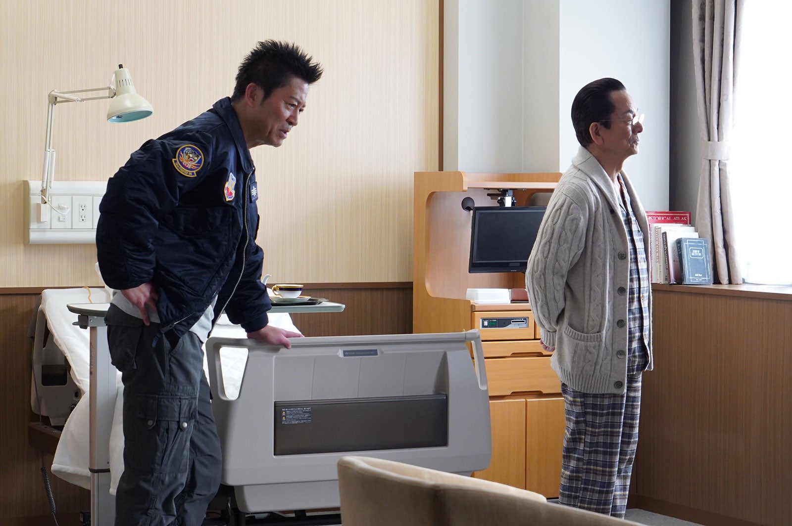 寺脇康文、水谷豊「相棒 season23」第12話（C）テレビ朝日