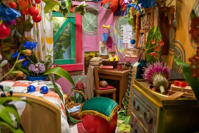 「床下の家」には『借りぐらしのアリエッティ』のアリエッティの部屋などがあります