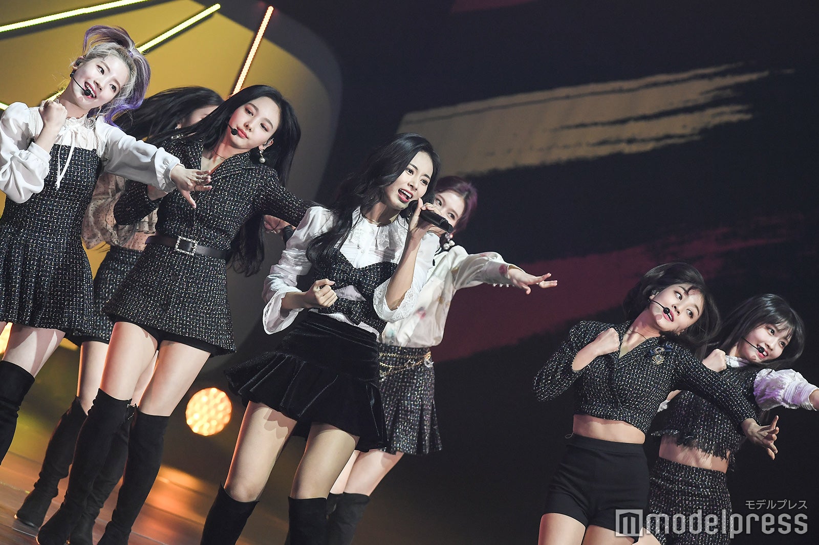 TWICE （C）モデルプレス