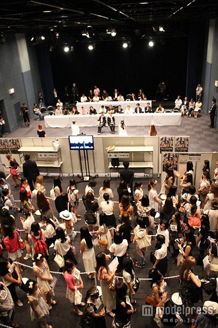 大盛況の福岡オーディションの様子