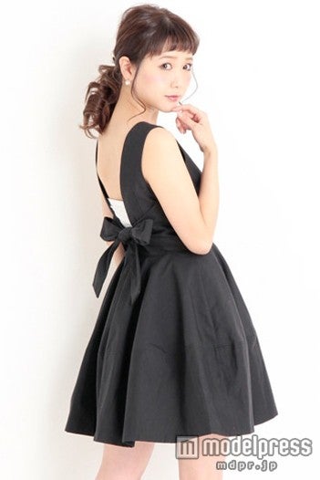 バックリボンワンピース「Supreme.La.La.」13,824円（税込）