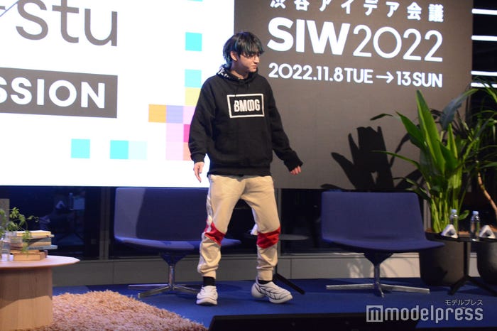 SKY-HI (C)モデルプレス