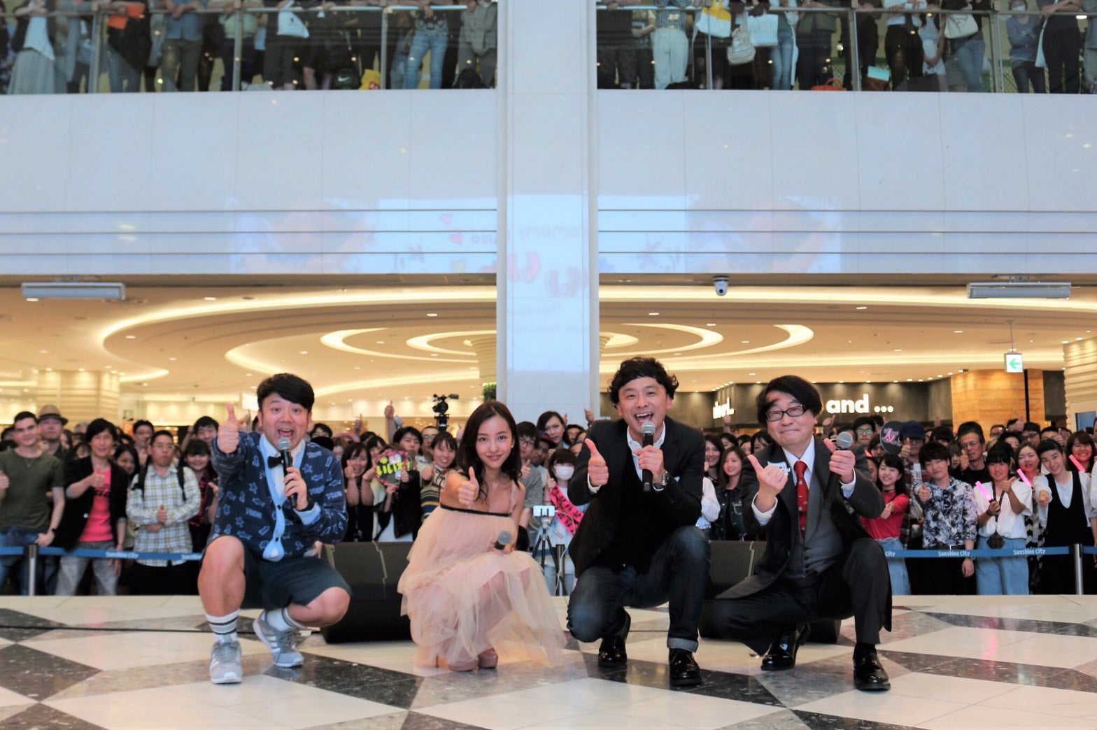 板野友美（提供写真）