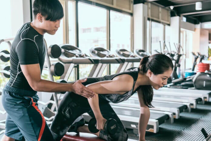 女性と接する機会が多い