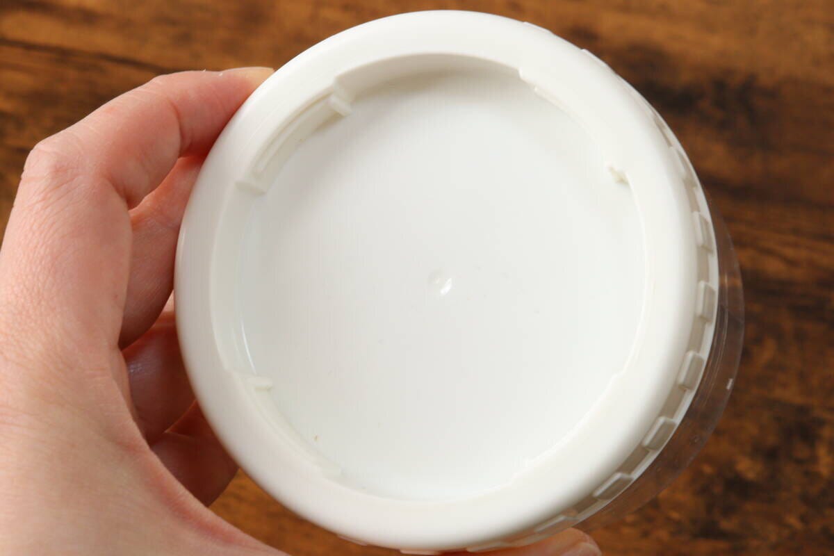 ダイソーの重ねられる保存容器　丸型のフタ