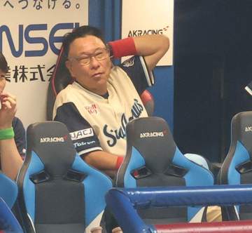 ヤクルトが後半戦2連敗発進 投打歯車かみ合わず 先発高橋が6回7失点KO