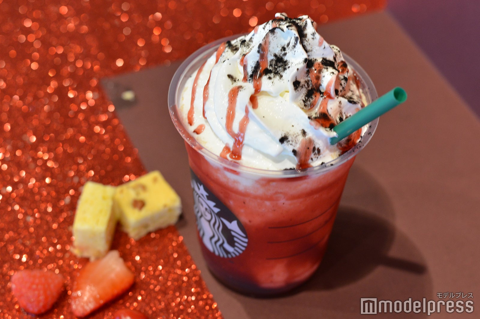 「ハロウィン レッド ナイト フラぺーノ」（C）モデルプレス