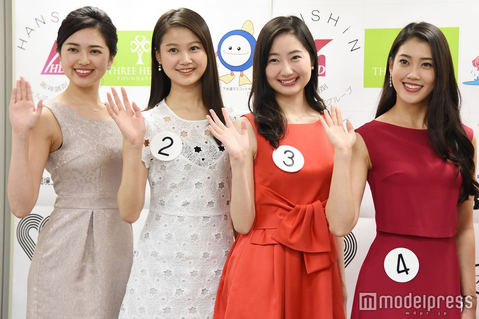 佐藤佑香さん、浦底里沙さん、田中香穂さん、市橋礼衣さん （C）モデルプレス