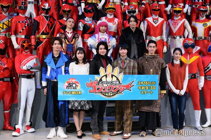 (上段左から)三本木大輔、まるぴ、カルマ(下段左から)鈴木秀脩、今森茉耶、冬野心央、松本仁、神田聖司、中越典子(C)モデルプレス