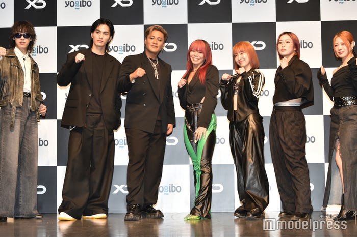 「XD World Music Festival」発表会見の様子(左から)Aile The Shota、大平修蔵、ELLY、SAYAKA、Rena 、YUMERI、MIKI(C)モデルプレス