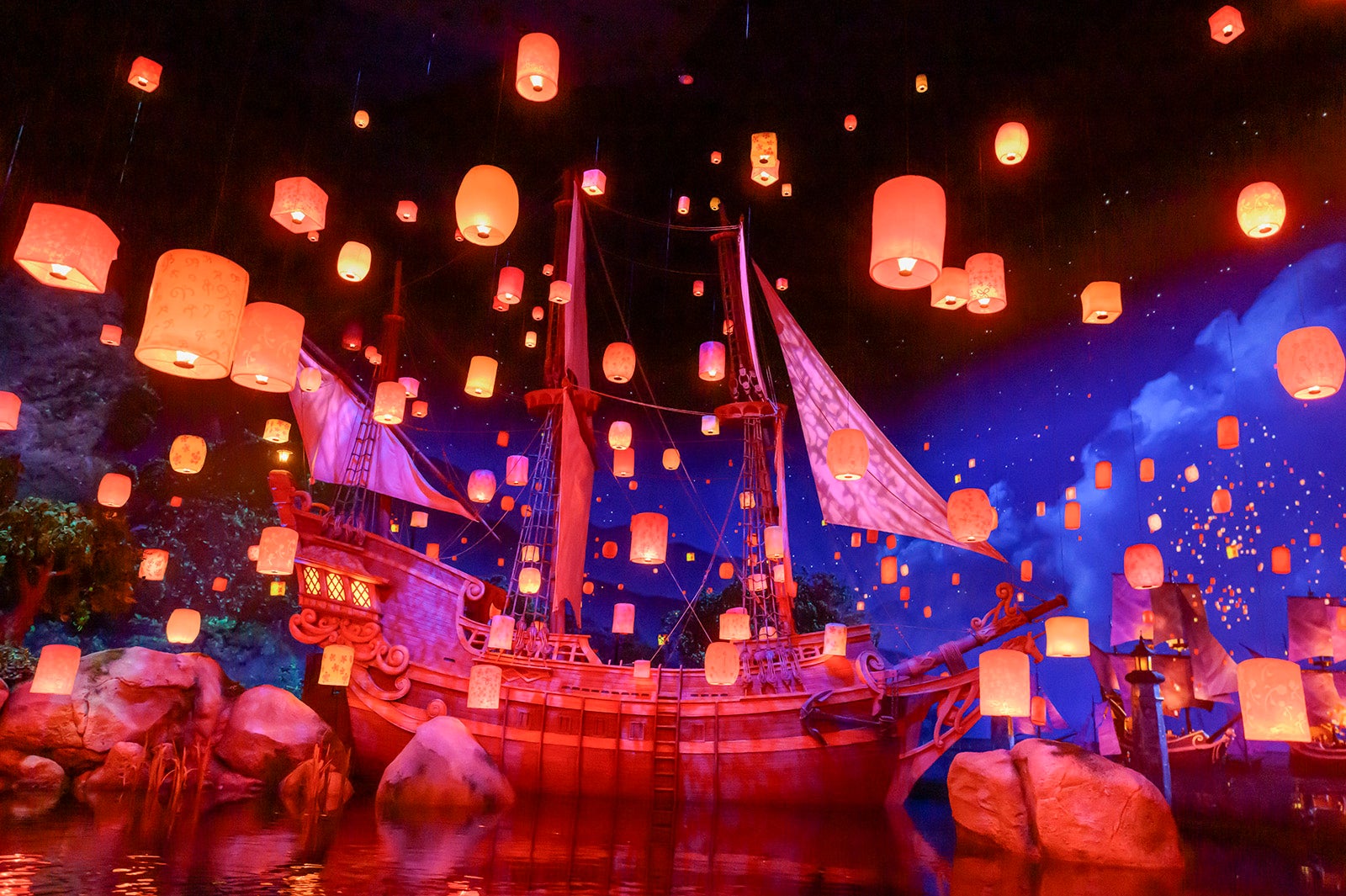 ラプンツェルのランタンフェスティバル（C）Disney