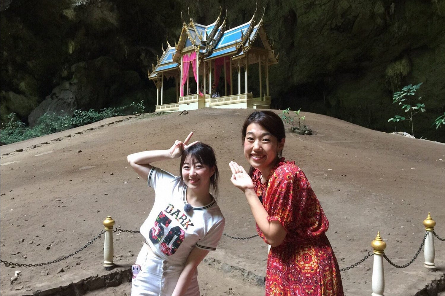 元AKB48伊豆田莉奈、移籍後初のテレビ出演 タイで“新婚”横澤夏子と婚活トーク炸裂