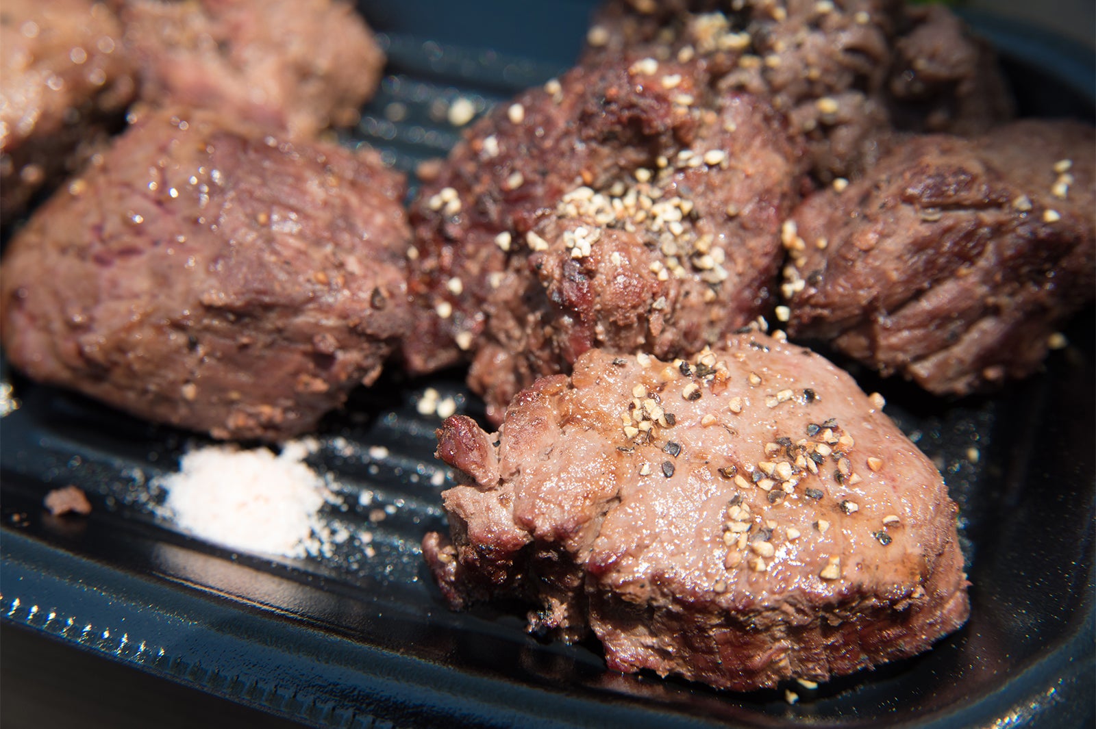 肉×音楽ライブ「ニクオン2017」今年は20店舗が参加　肉汁と音にまみれる2日間