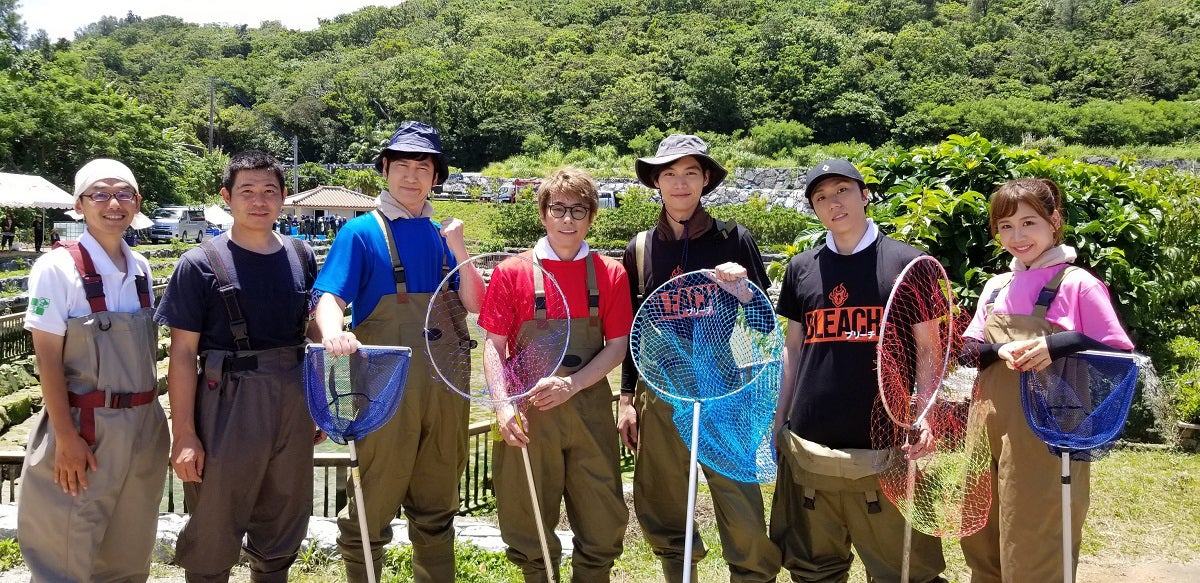 （左から5番目）福士蒼汰、（左から6番目）早乙女太一（C）テレビ東京