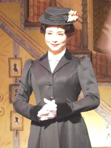 笹本玲奈、朝夏まなとが「メリー・ポピンズ」公開稽古 笹本「メリーの魔法をお届けします」