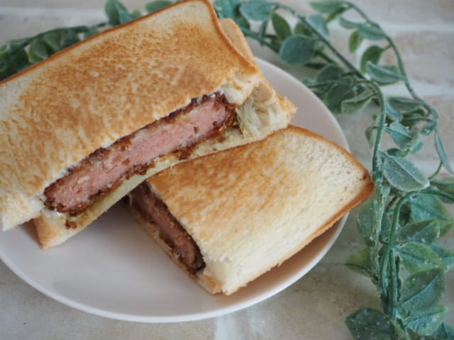 業務スーパー冷凍ハムカツのアレンジハムカツサンド