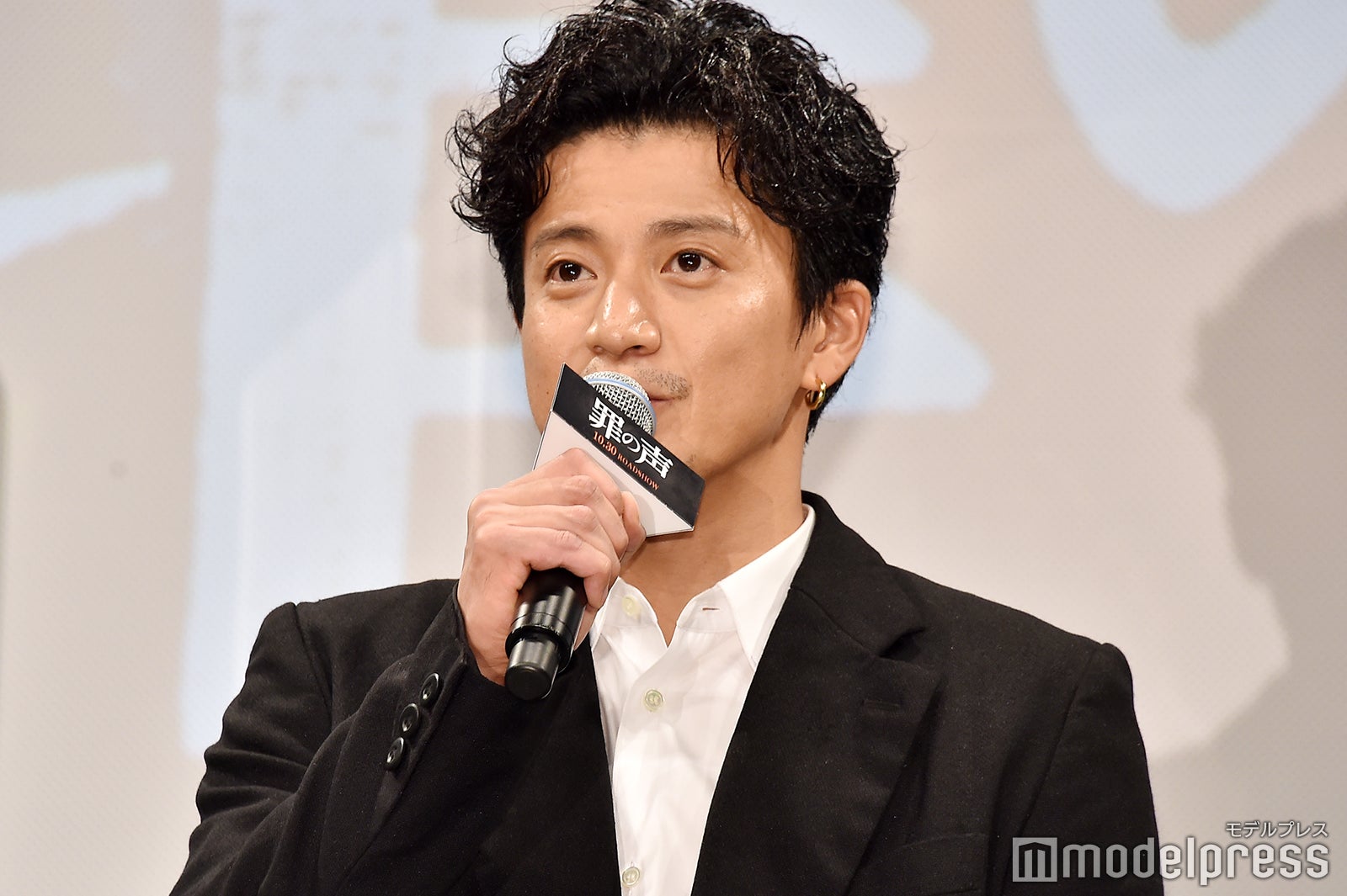 小栗旬（C）モデルプレス