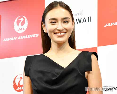 長谷川潤、スラリ美脚披露 2児の母の素顔もチラ見せ