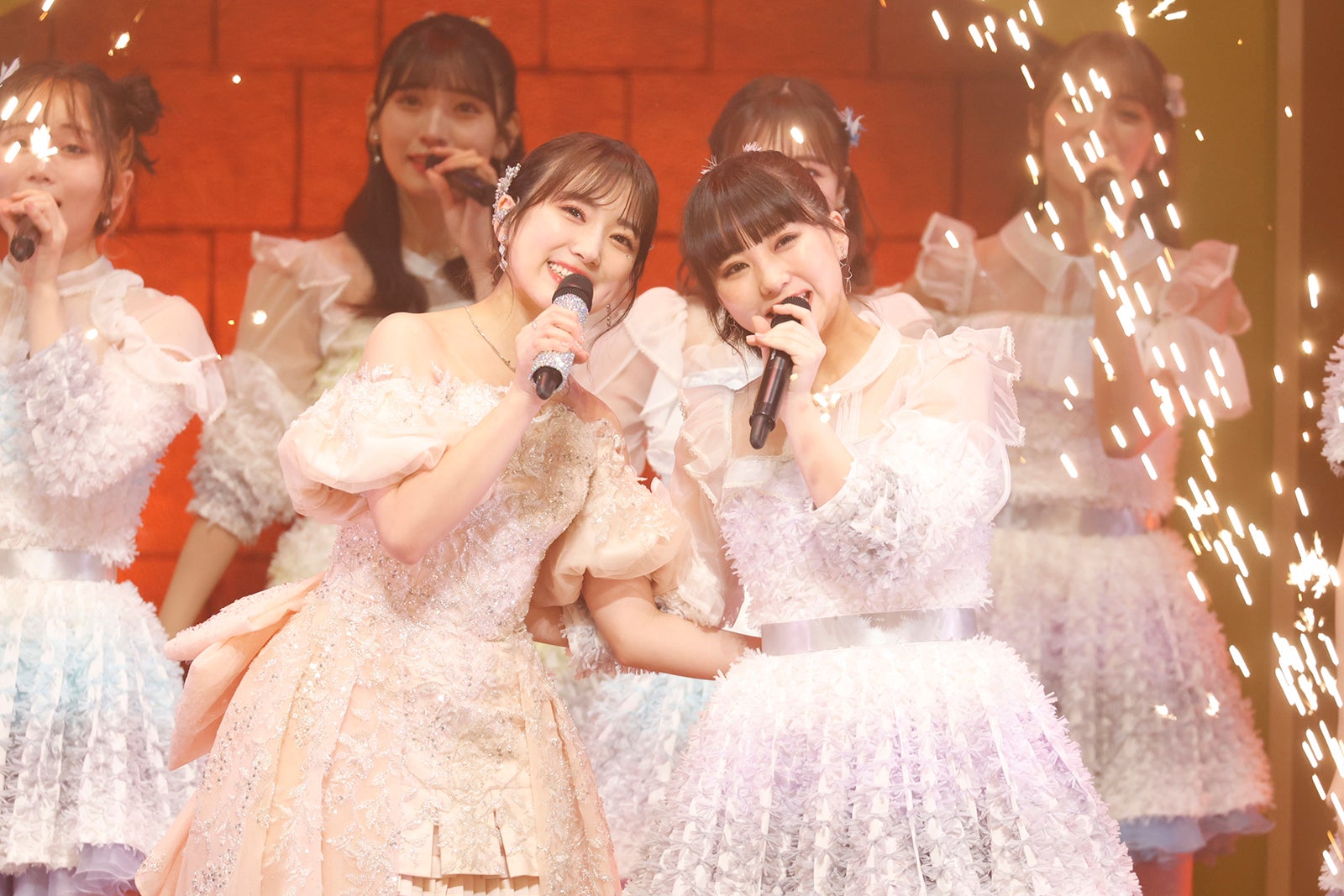 「矢吹奈子 卒業コンサート〜未来への翼〜」（C）Mercury