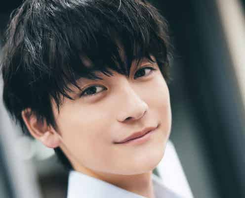 高橋文哉、スーツ姿で胸キュンシーン再現 頑張ったとき彼女に何をしてほしい?