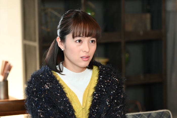 清野菜名/「シロでもクロでもない世界で、パンダは笑う。」第5話より(C)日本テレビ
