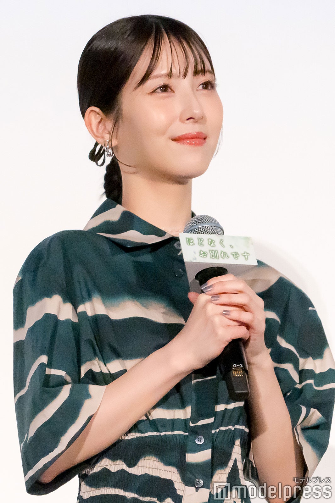 浜辺美波（C）モデルプレス