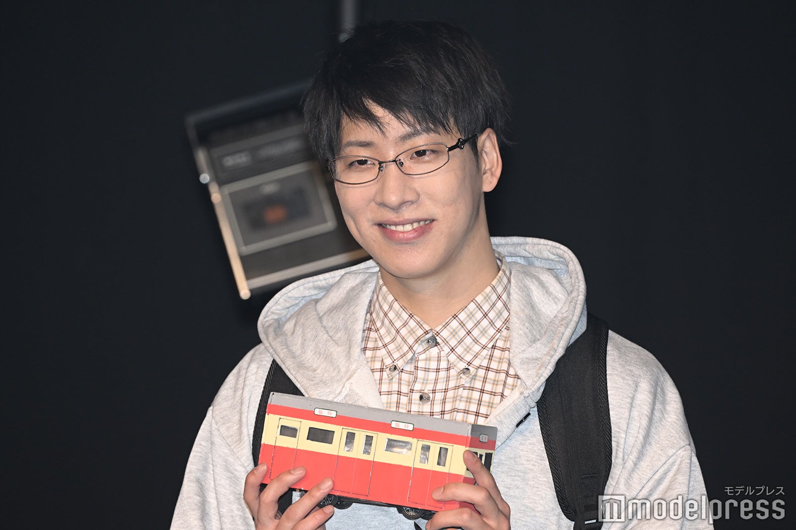 陣（C）モデルプレス