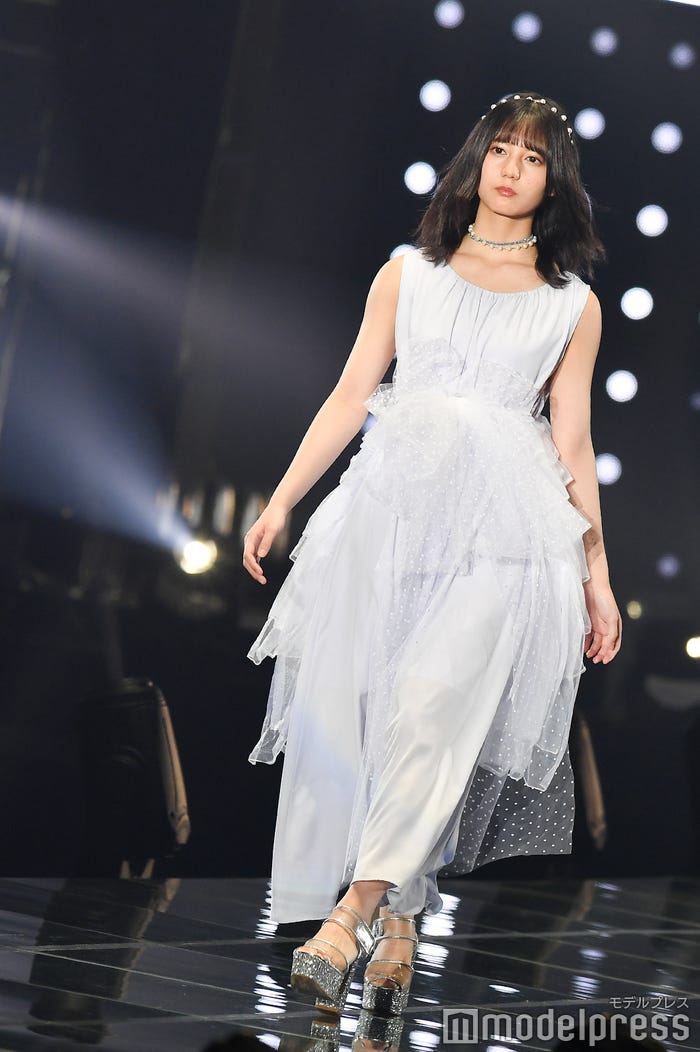 小坂菜緒(C)モデルプレス