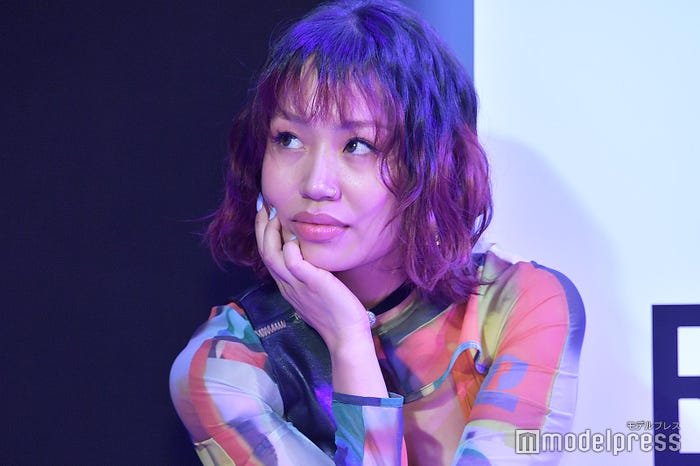 RIEHATA(C)モデルプレス