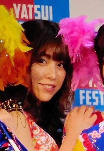 クロちゃんに告白黒歴史を持つ元グラドルが宅建合格 激カワ証明写真入り宅建士証を公開 「パリッとしててカッコいい」「美人さん」SNS称賛の声