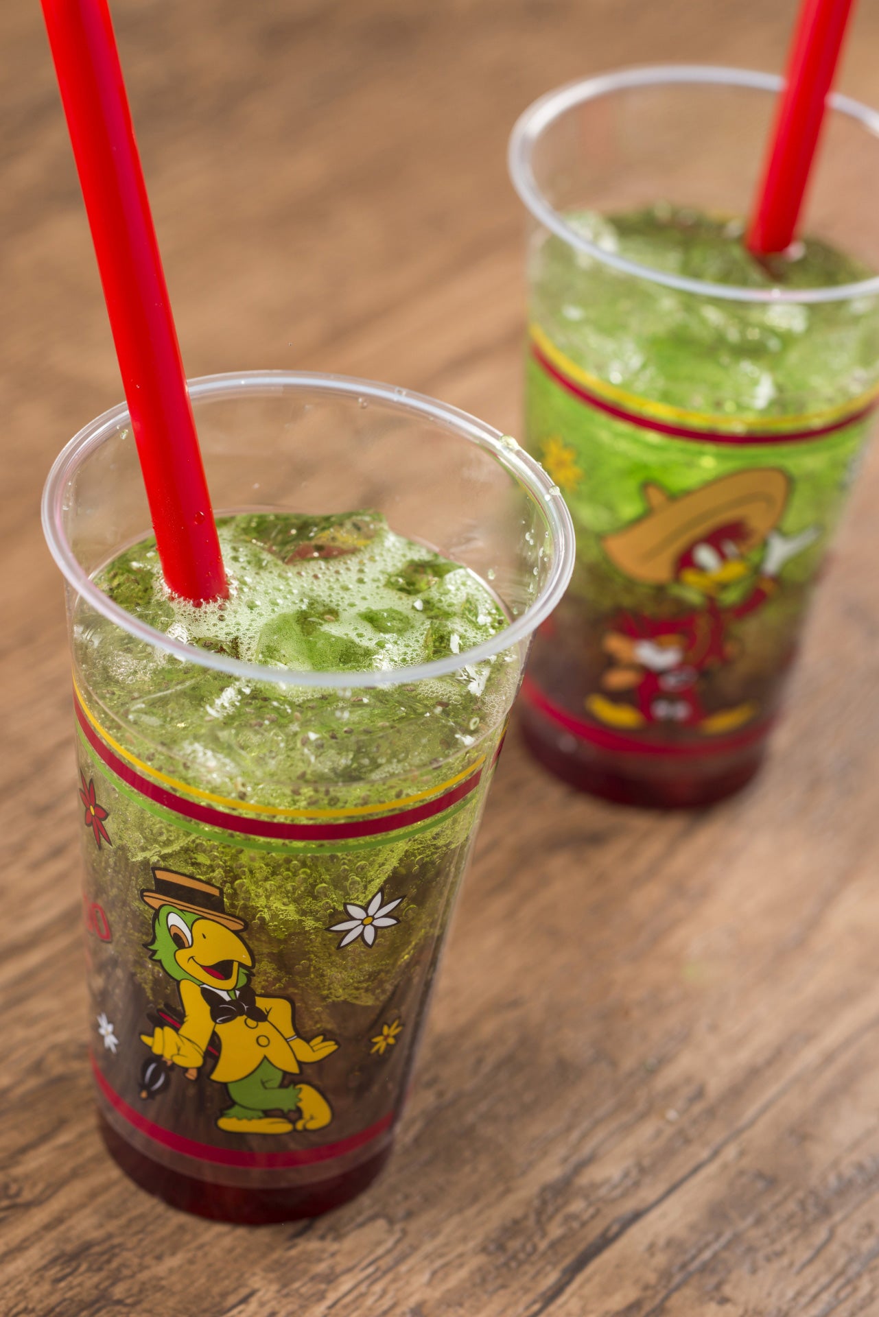 スペシャルティソフトドリンク￥340（C）Disney